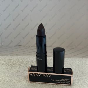 Mary Kay Matte Lipstick